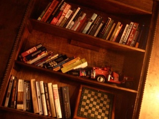 Firehouse Lounge & Hostel Bookcase
