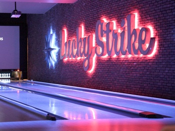Places-Unique-Lucky Strike Lanes & Lounge
