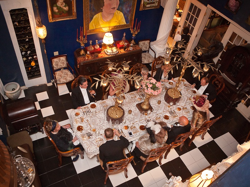 News_Mark Hanna_Titanic dinner_April 2012_table_guests