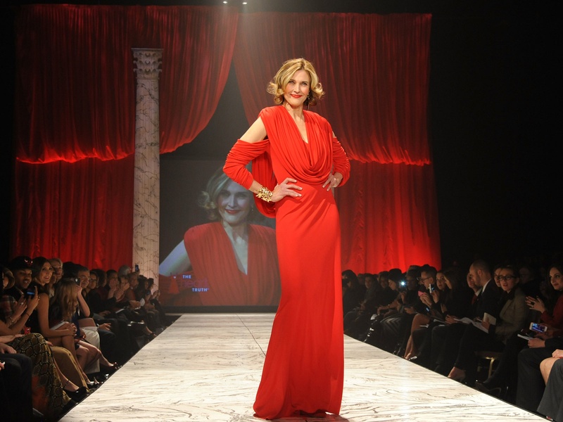 3, The Heart Truth 2013 Fashion Show, Brenda Strong wearing Marc Bouwer