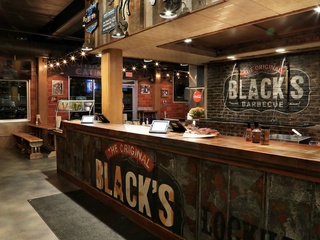 Black's Barbecue Austin location Guadalupe street restuarant bar interior