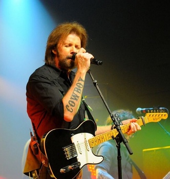 Austin Photo Set: News_arden_ronnie dunn_feb 2013_1