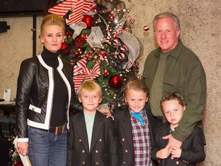 9 Diane Jacobson, from left, Ethan Jacobson, Noah Jacobson, Joshua Jacobson and David Jacobson at the Alley Theatre's Deck the Trees Celebration November 2013