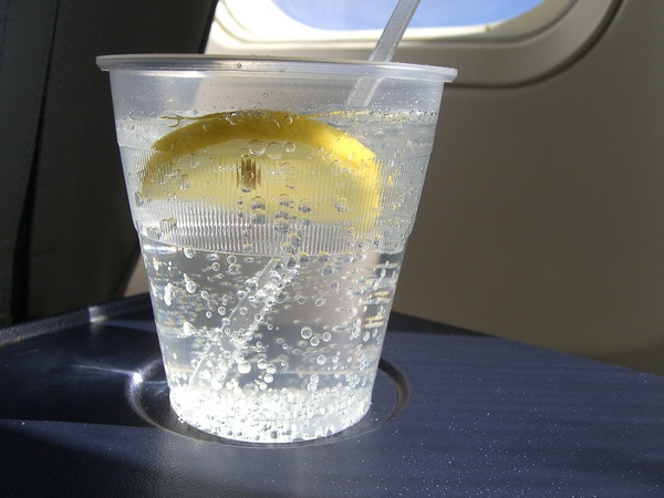 drink, soda, lemon, airplane, plane, gin tonic