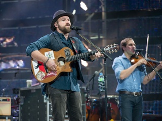 Zac Brown band rocking