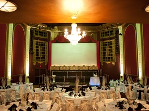 News_Majestic Metro_dining tables_table settings