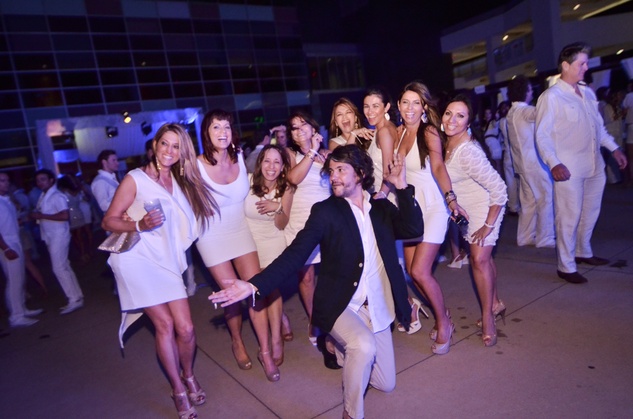 9753 One of the largest social events in Austin, The White Party brings huge crowds to drink and dance in support of LifeWorks