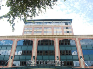 Places-Hotels/Spas-Inn at the Ballpark-exterior-1