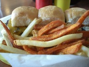 Austin Photo: Places_food_phil's icehouse hamburger