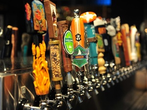 Beer taps at Henry's Tavern in Plano