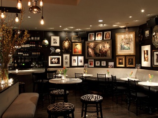 Bar/lounge at Dragonfly restaurant at Hotel ZaZa Dallas