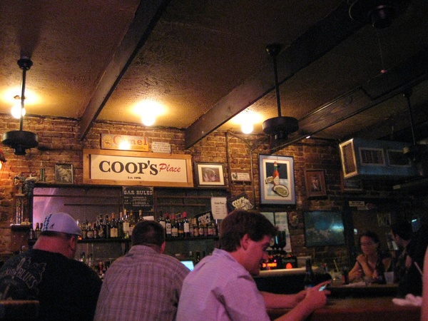 News_Peter Barnes_New Orleans_Coop's Place