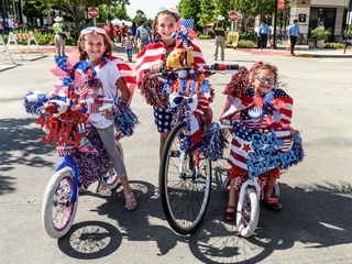 LaCenterra at Cinco Ranch presents Annual July 4th Celebration