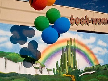 Austin_Photo: Places_Shopping_Book Woman_exterior