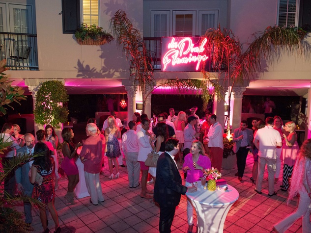 S And Hunks Shake Their Booties At Hotel Zaza Y Pool 22 The Crowd At Pink Party Hotel Zaza July 2017