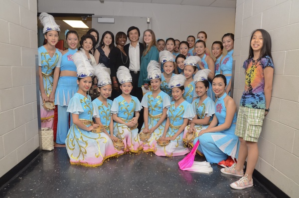 News_Li Cunxin_Dance of Asia troupe_April 2011