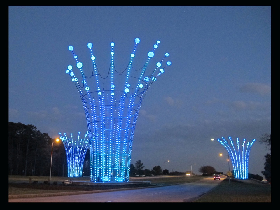 Art in the City Sculptures in everyday places that demand your att