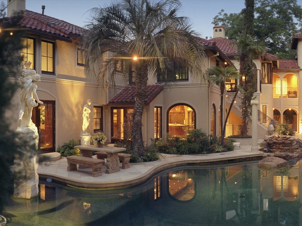 Shelby, On the Market, 1604 North Boulevard, June 2012, Pool