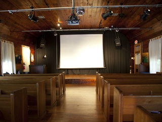 14 Pews