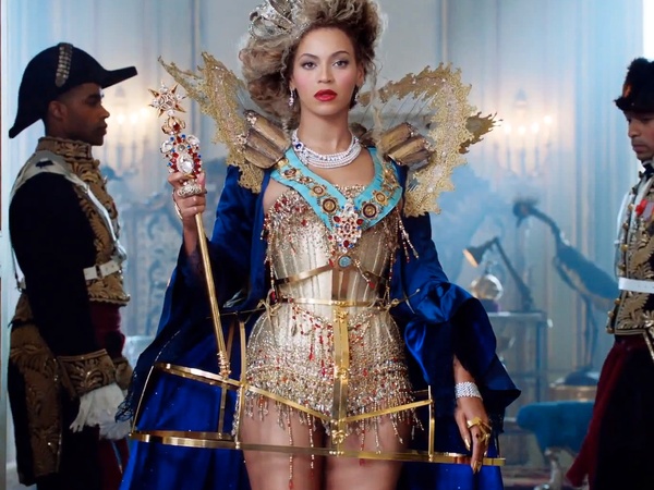 Beyonce, Bow Down, music video still