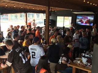 Knox Street Pub