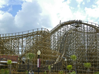 Kemah Boardwalk presents National Rollercoaster Day