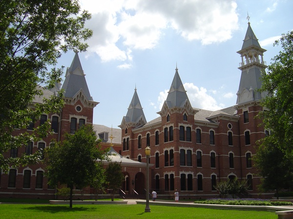 Baylor University_Old Main Building