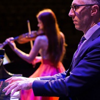 Michael Zuraw, piano; Chloé Trevor, violin