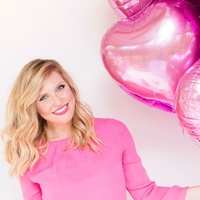 Mamaste Mom's Night Out In-Store Shopping Event with Cake & Confetti