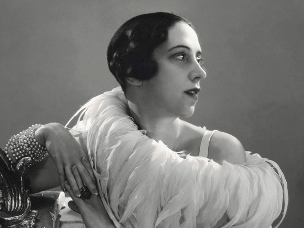 News_1_Joseph Amodio_MET exhibit_May 2012_Elsa Schiaparelli