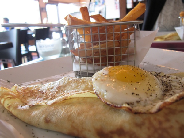 Sale Sucre, restaurant, omelette, fried egg