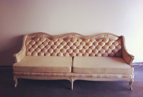 Antoinette floral sofa, Boubon & Bloom, rental