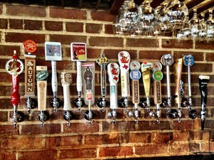 Brasil, draft wall, taps, beer