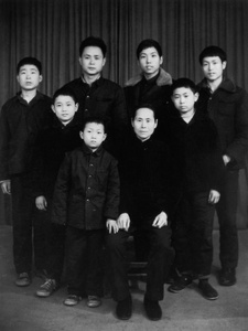 News_MAO_Li Cunxin_family