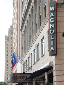 Places-Hotels/Spas-Houston Magnolia Hotel-exterior-1