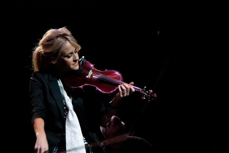 Austin Photo Set: News_Kevin_Fire Relief Concert_Review_Oct 2011_dixie chicks1