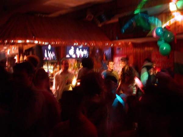 bar scene, night, blurred