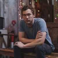 Phillip Phillips in concert