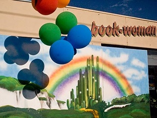 Austin_Photo: Places_Shopping_Book Woman_exterior