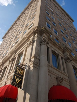 Places-Eat-Voice-exterior-1