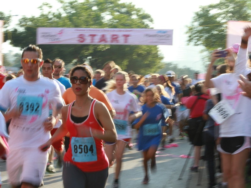 Race for the Cure, October 2012, runners, crowd