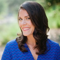 Hallie Graves