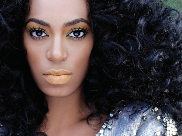 Solange Knowles, head shot