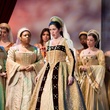 News_Anna Bolena_Camille Zamora