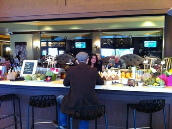 News_Flora_Muse_bar