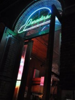 Austin Photo: Places_Bar_paradise_cafe_exterior