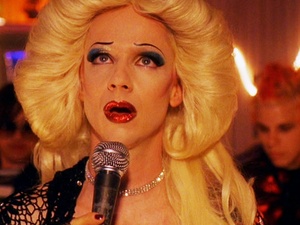 Austin photo: News_Mike_Hedwig and the Angry Inch_Closeup