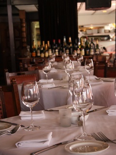 Map-Eat-Mockingbird Bistro Wine Bar interior-1