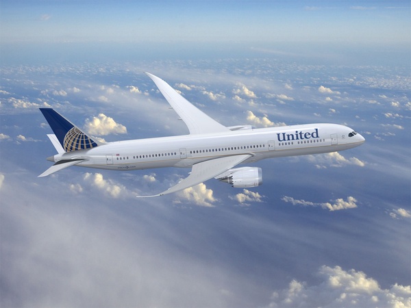 News_United Continental airplane_May 2010