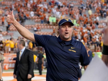 Tilman Fertitta and UH roar with surprise hiring of new football coach